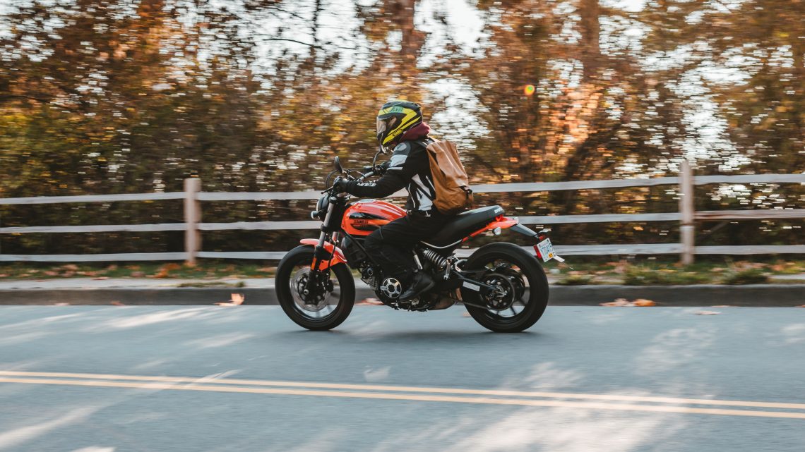 How to ride your motorcycle safely during the fall