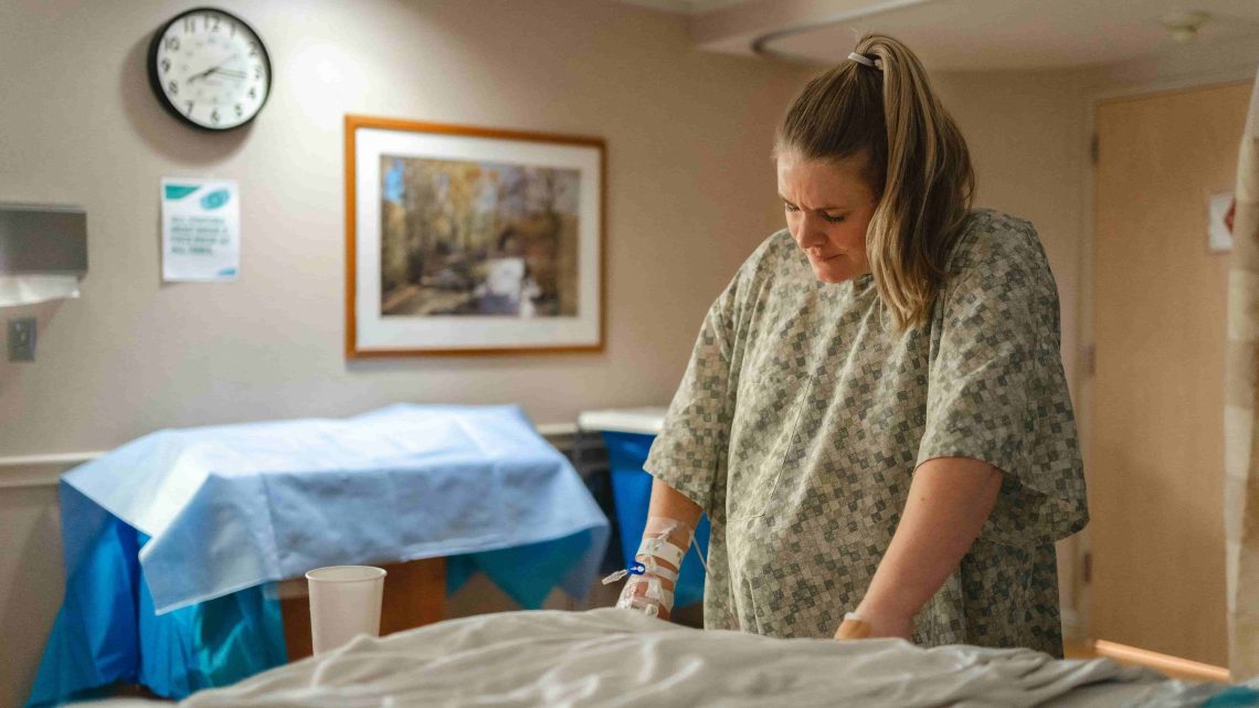 pregnant woman in hospital
