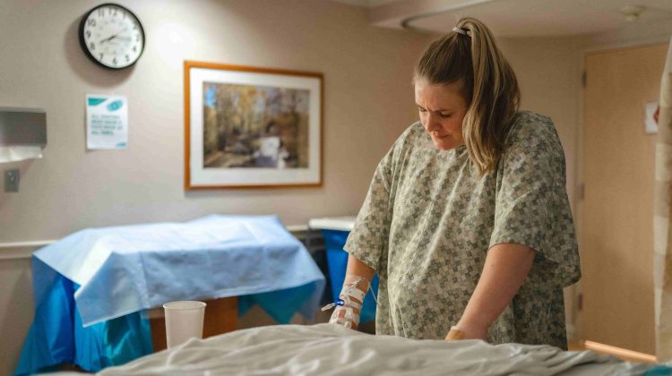 pregnant woman in hospital