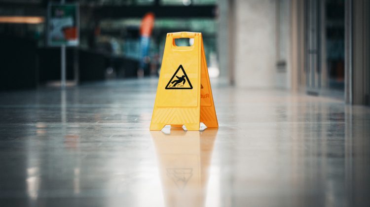 slip and fall sign